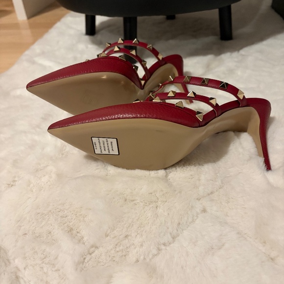Valentino Heels - Picture 3 of 4